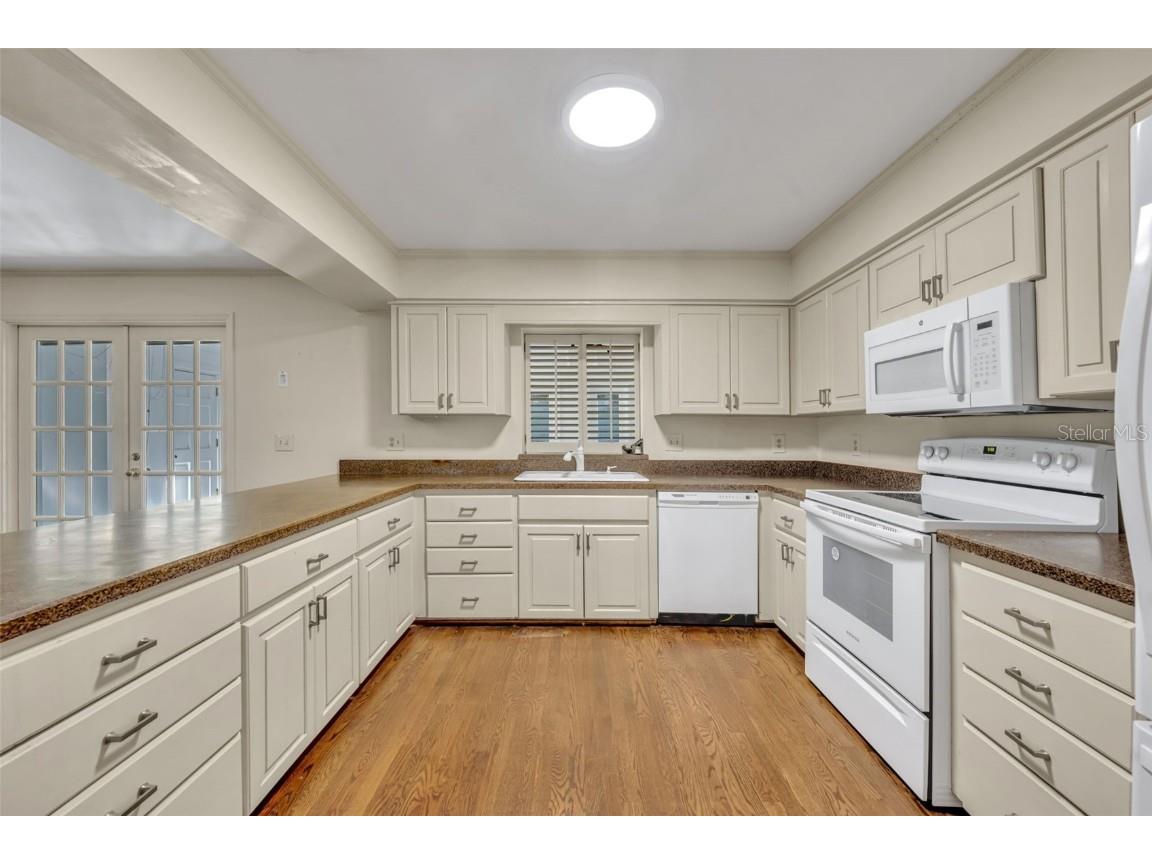 1515 Orangewood Avenue Orlando FL 32806 O6364348 image14