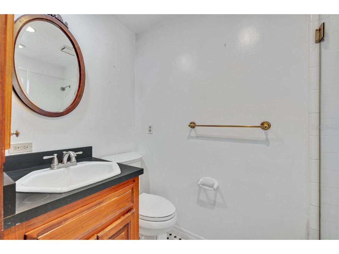 1515 Orangewood Avenue Orlando FL 32806 O6364348 image24