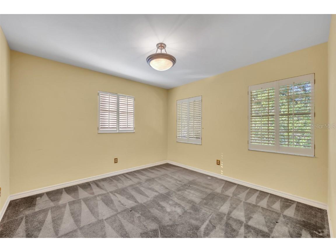 1515 Orangewood Avenue Orlando FL 32806 O6364348 image27