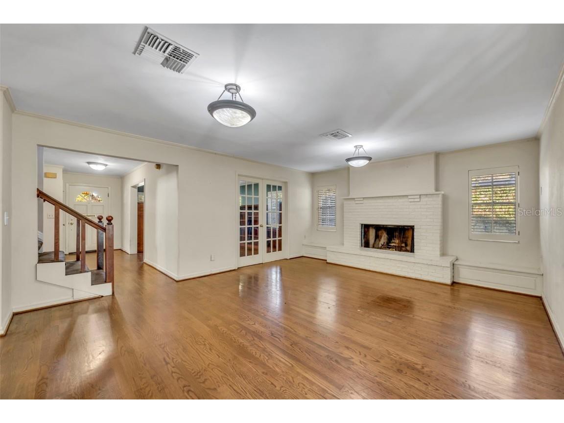 1515 Orangewood Avenue Orlando FL 32806 O6364348 image7