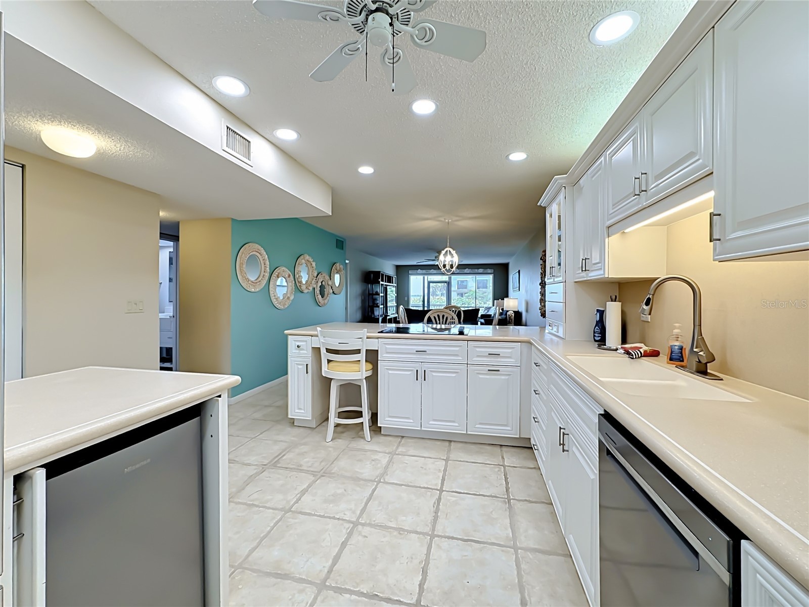1515 Pelican Point Drive #BA185 Sarasota FL 34231 A4692882 image16