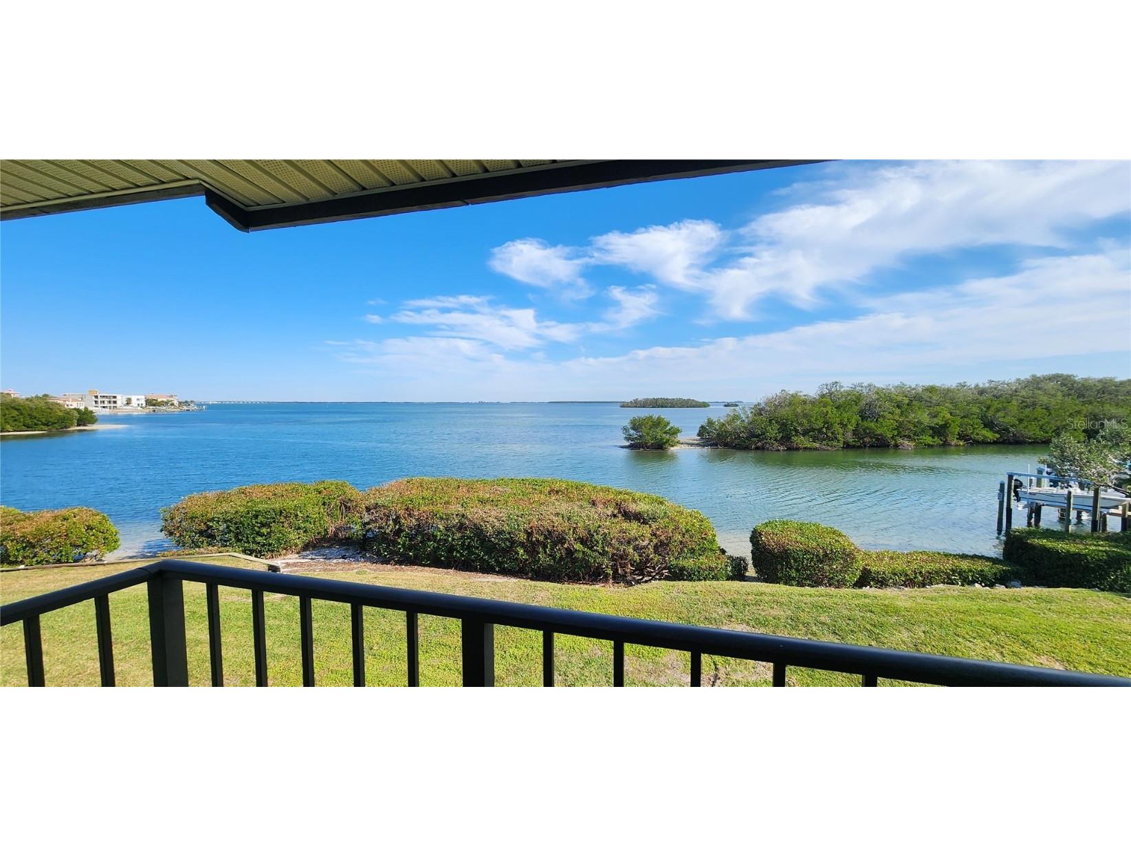 1515 Pinellas Bayway S #10 Tierra Verde FL 33715 - TAMPA BAY TB8342400 image1