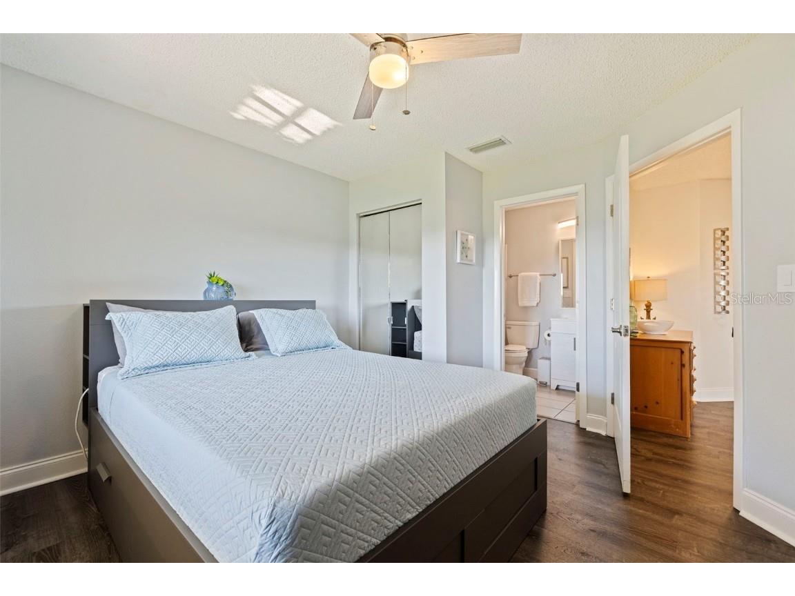 1515 Pinellas Bayway S #14 Saint Petersburg FL 33715 TB8449904 image18