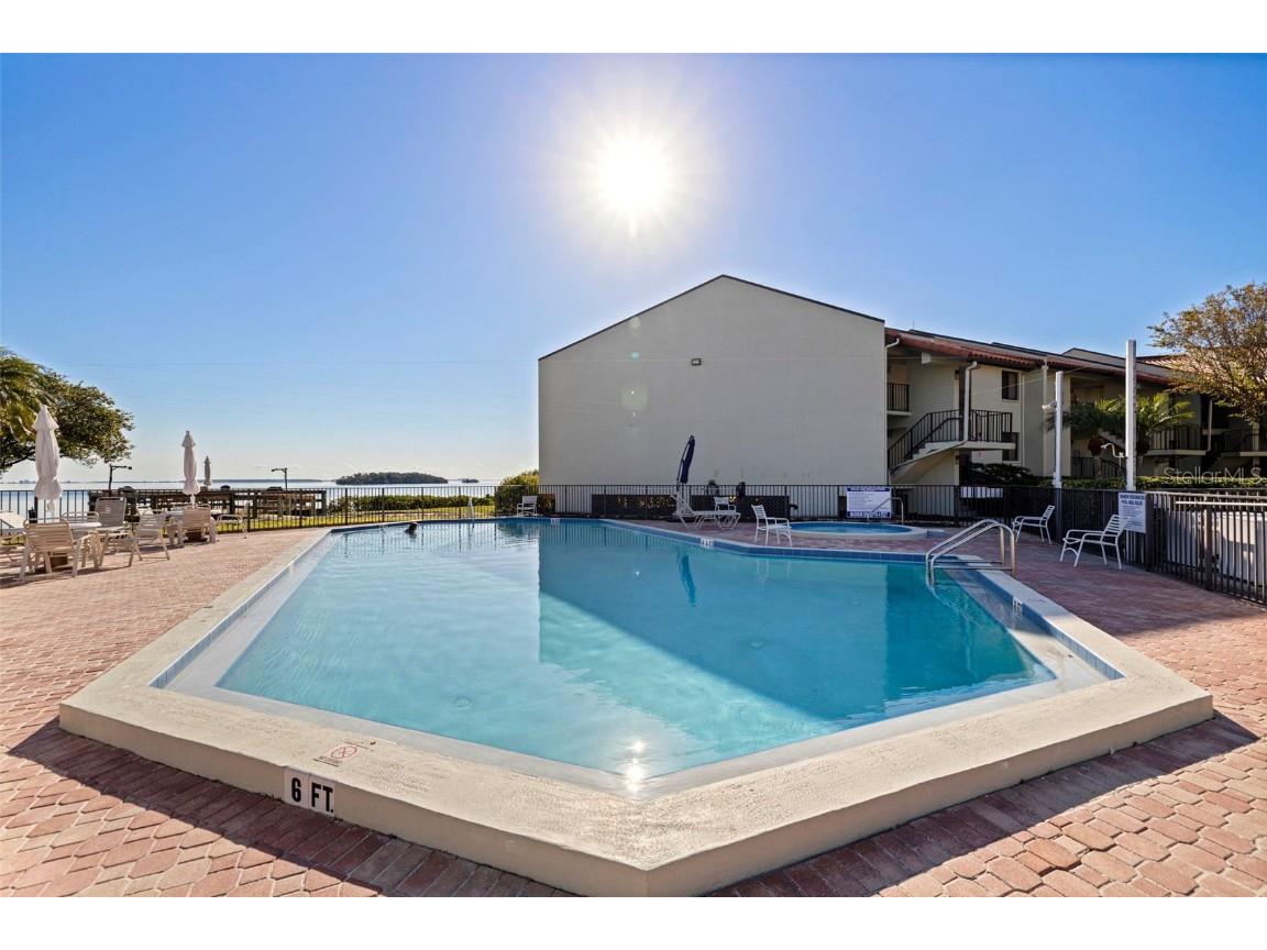 1515 Pinellas Bayway S #14 Saint Petersburg FL 33715 TB8449904 image30