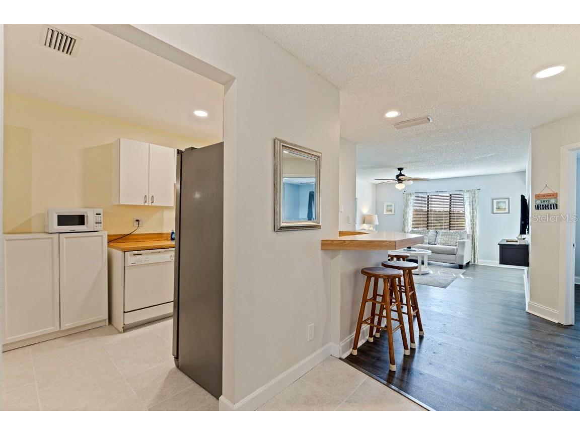 1515 Pinellas Bayway S #14 Saint Petersburg FL 33715 TB8449904 image5