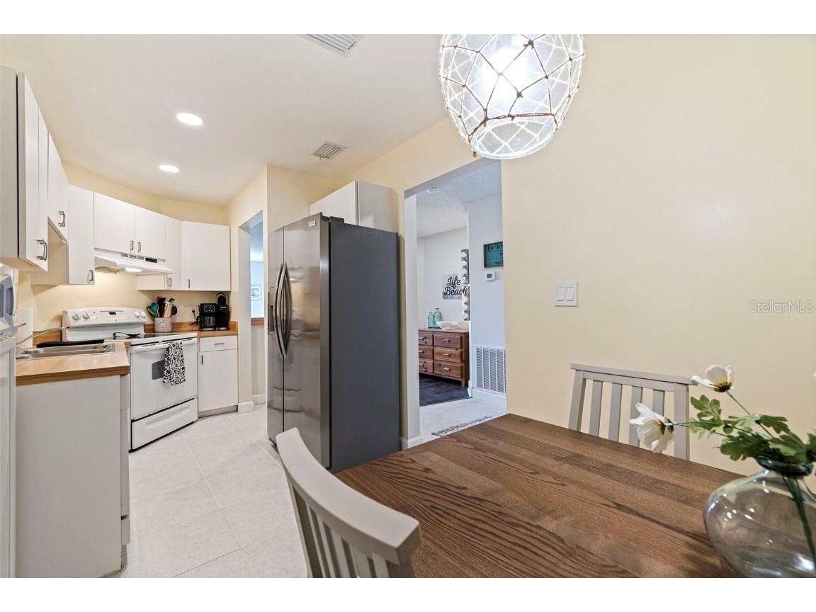 1515 Pinellas Bayway S #14 Saint Petersburg FL 33715 TB8449904 image9