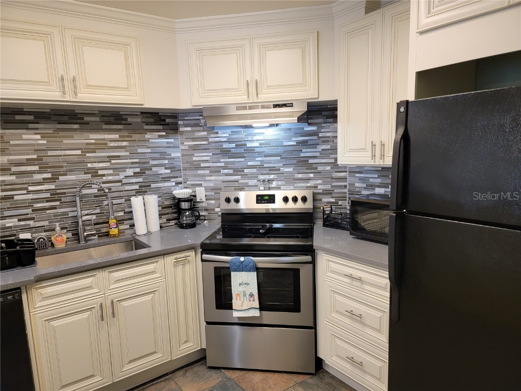 1515 Pinellas Bayway S #38 Tierra Verde FL 33715 U8207154 image14