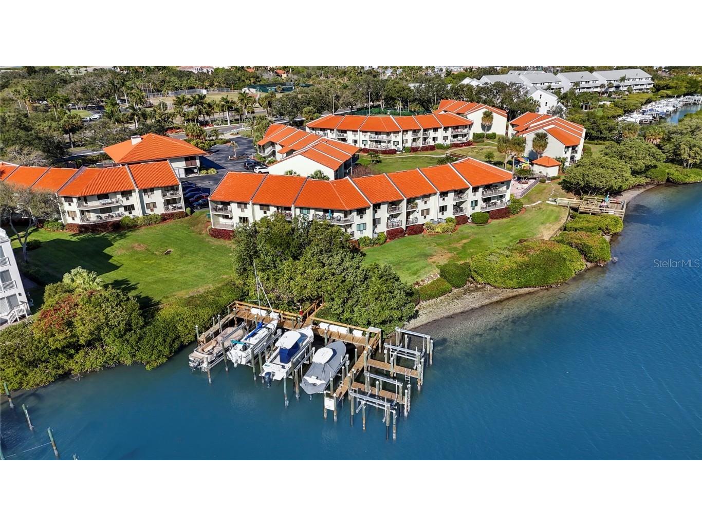1515 Pinellas Bayway S #7 Tierra Verde FL 33715 - TAMPA BAY TB8408703 image2