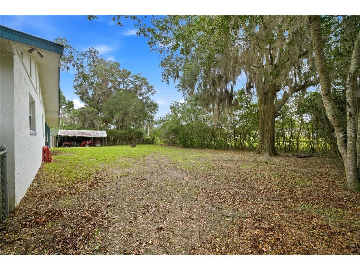 1515 SE 43rd Terrace Ocala FL 34471 OM725191 image31