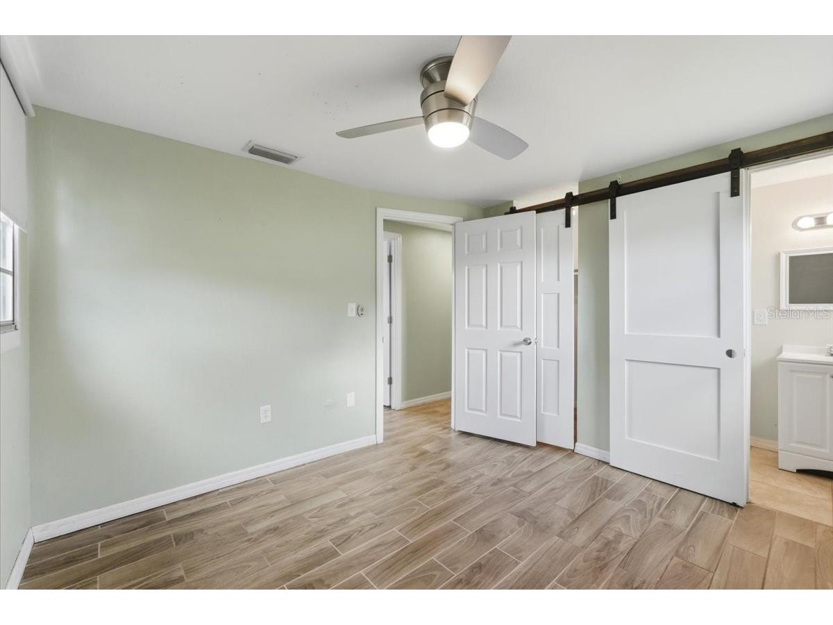 1515 Tradewinds Avenue Lakeland FL 33801 L4961957 image20