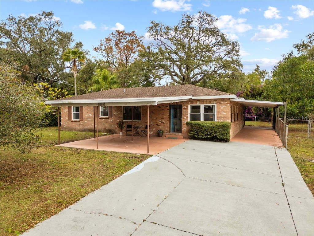 1515 W Meadowbrook Avenue Tampa FL 33612 TB8331275 image1