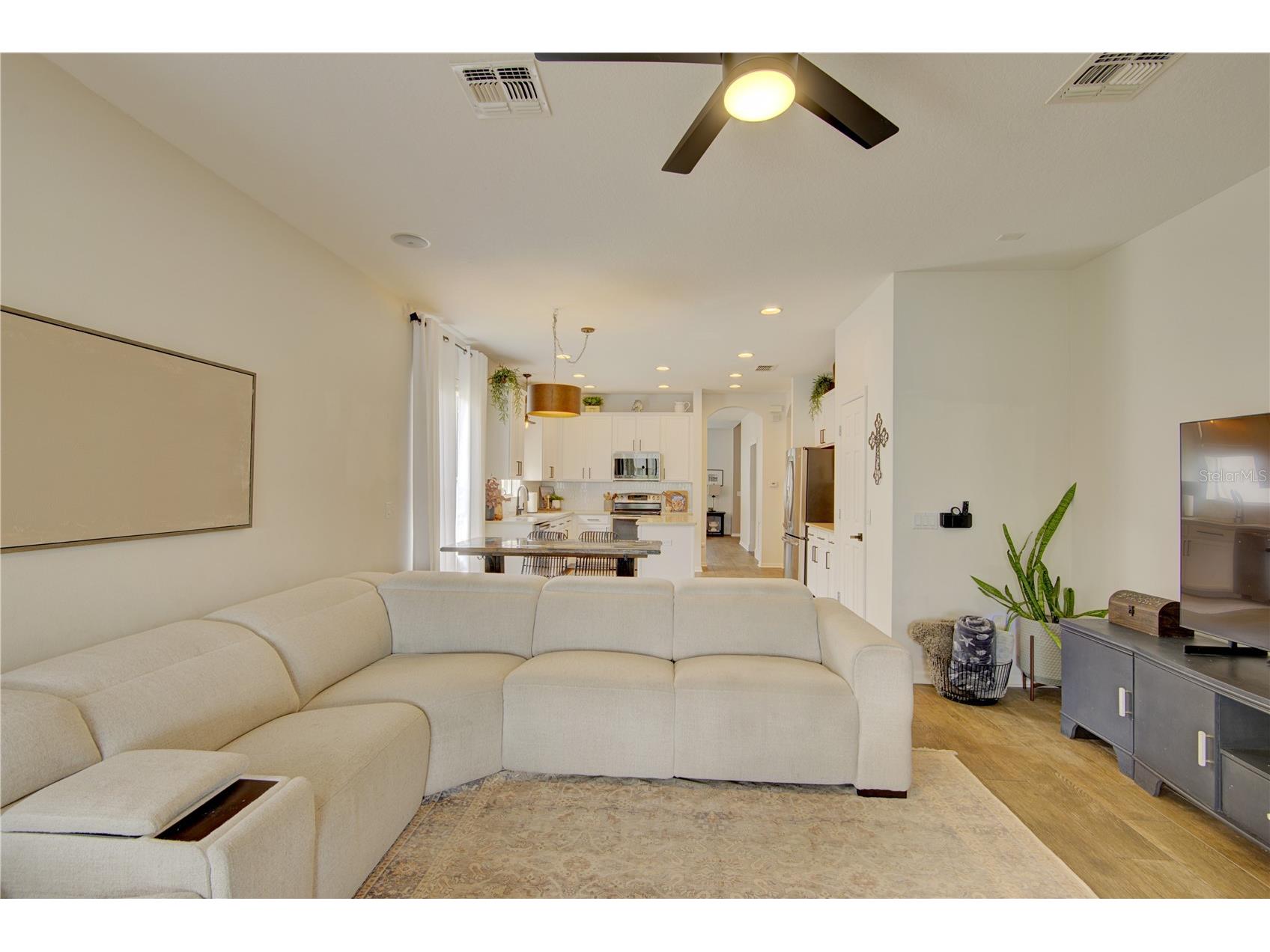 15153 Stonebriar Way Orlando FL 32826 O6413936 image19