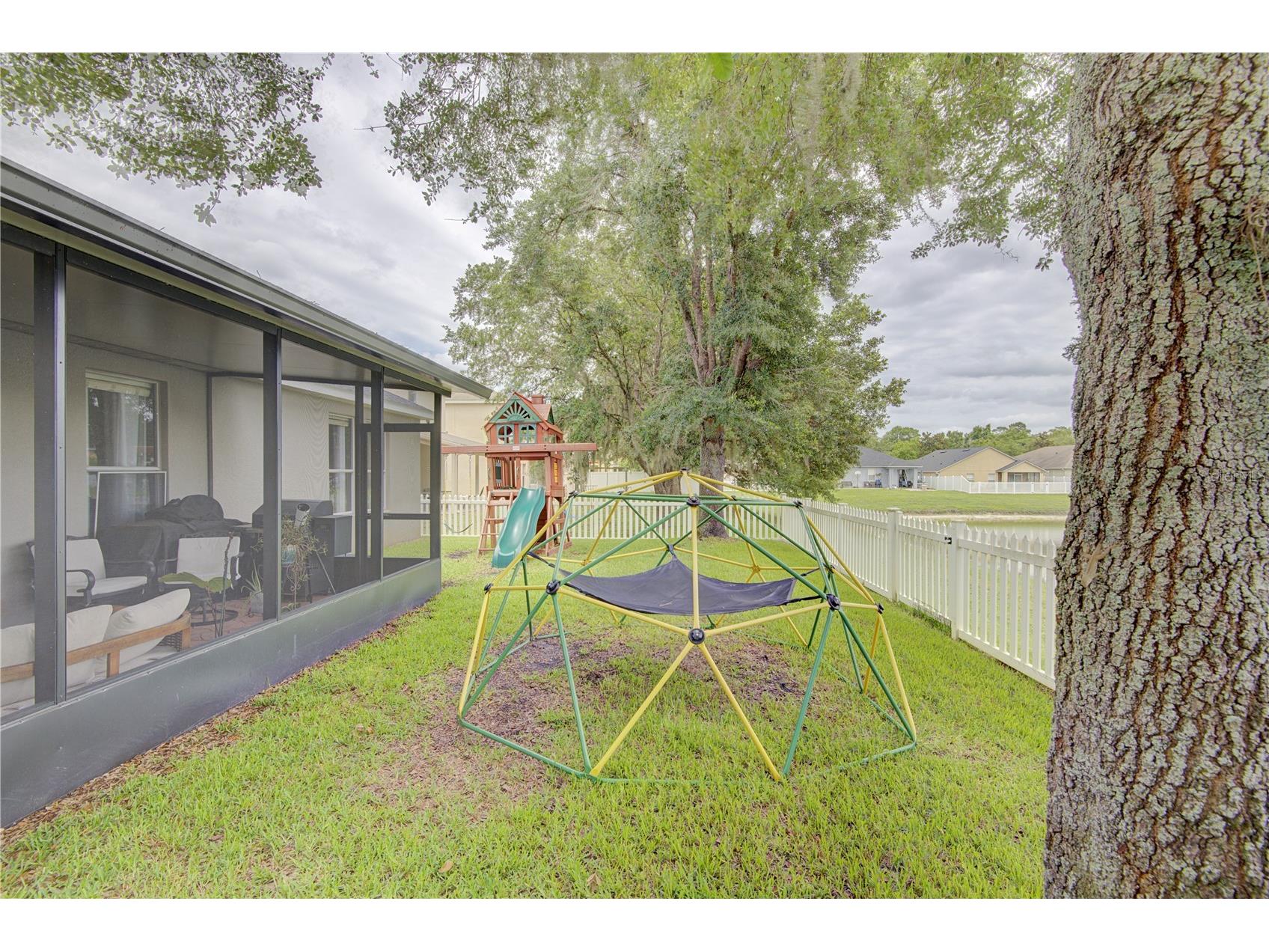 15153 Stonebriar Way Orlando FL 32826 O6413936 image43