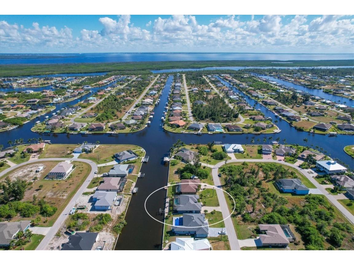 15156 Taurus Circle Port Charlotte FL 33981 - TAURUS WATERWAY D6133286 image1