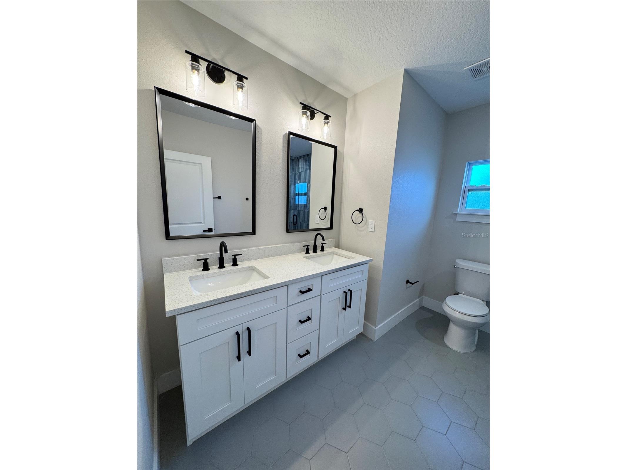 1516 1/2 59th Street N Saint Petersburg FL 33710 TB8467882 image10