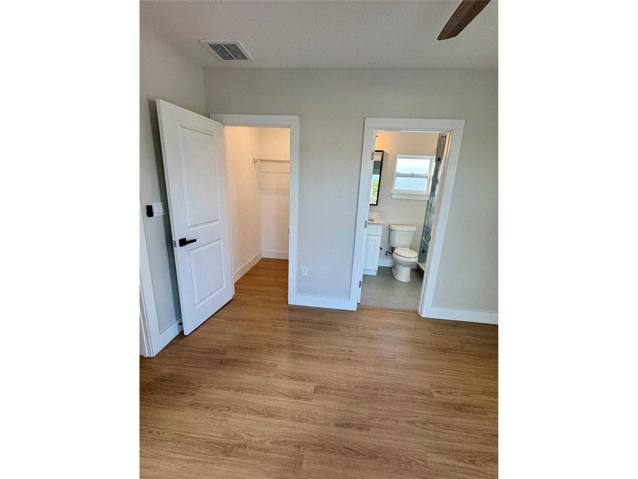 1516 1/2 59th Street N Saint Petersburg FL 33710 TB8467882 image12