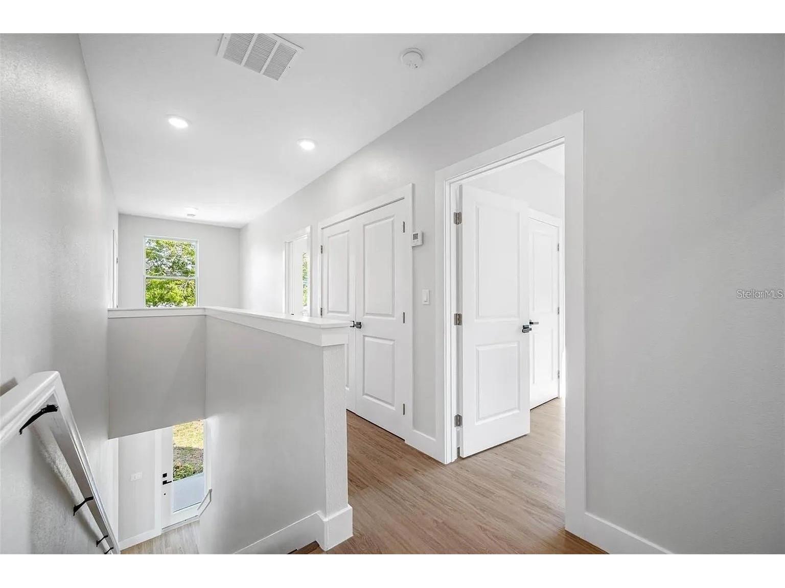 1516 59th Street N Saint Petersburg FL 33710 TB8508753 image10