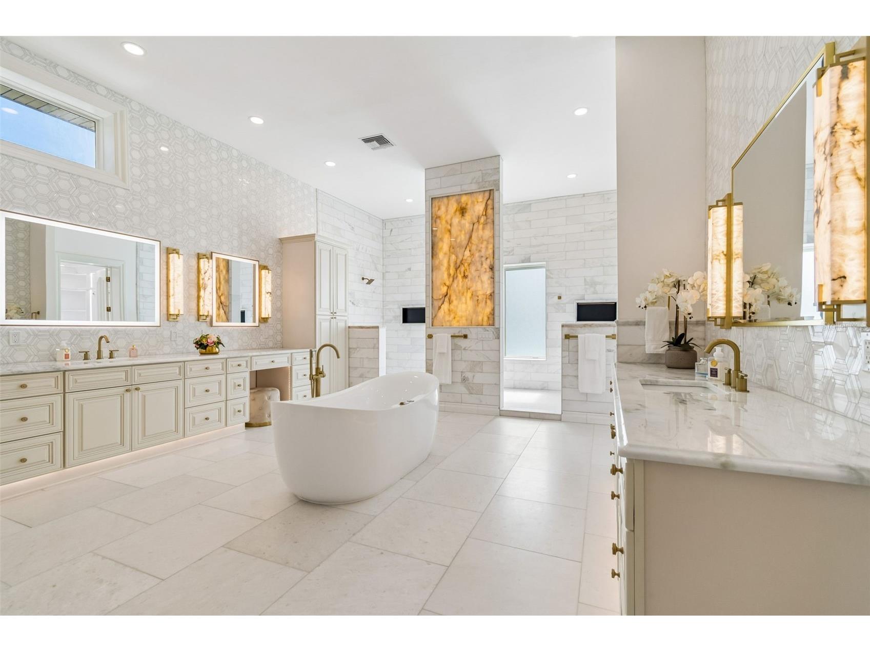 1516 Bayshore Boulevard Dunedin FL 34698 - CLEARWATER HARBOR TB8519415 image50