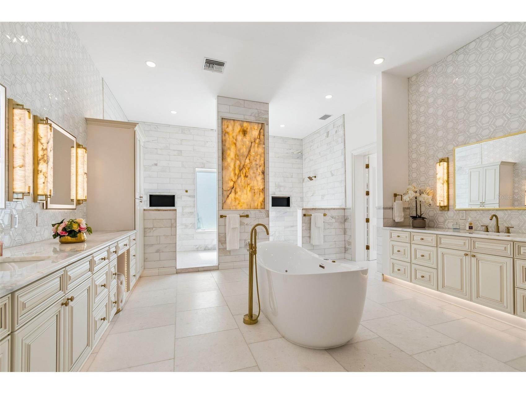 1516 Bayshore Boulevard Dunedin FL 34698 - CLEARWATER HARBOR TB8519415 image51