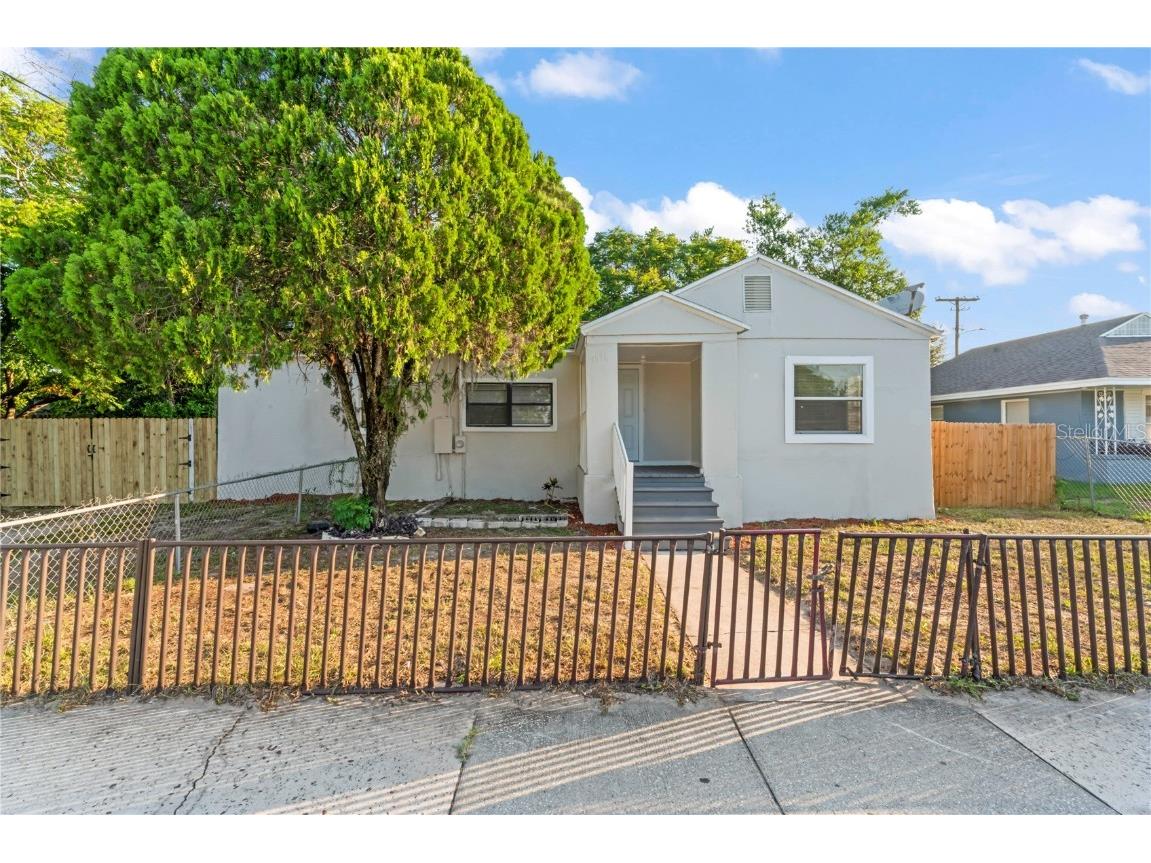 1516 E Waters Avenue Tampa FL 33604 T3456553 image1