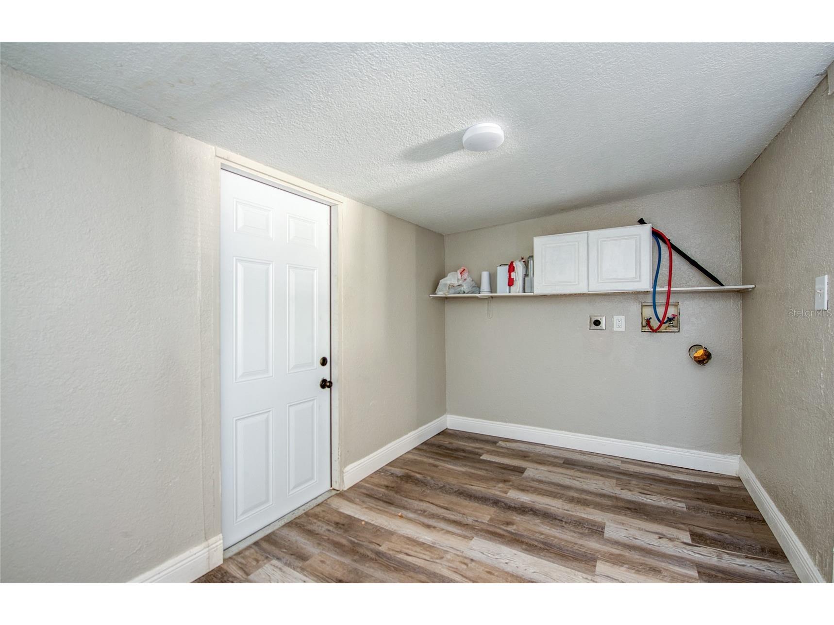 1516 E Waters Avenue Tampa FL 33604 TB8471248 image21