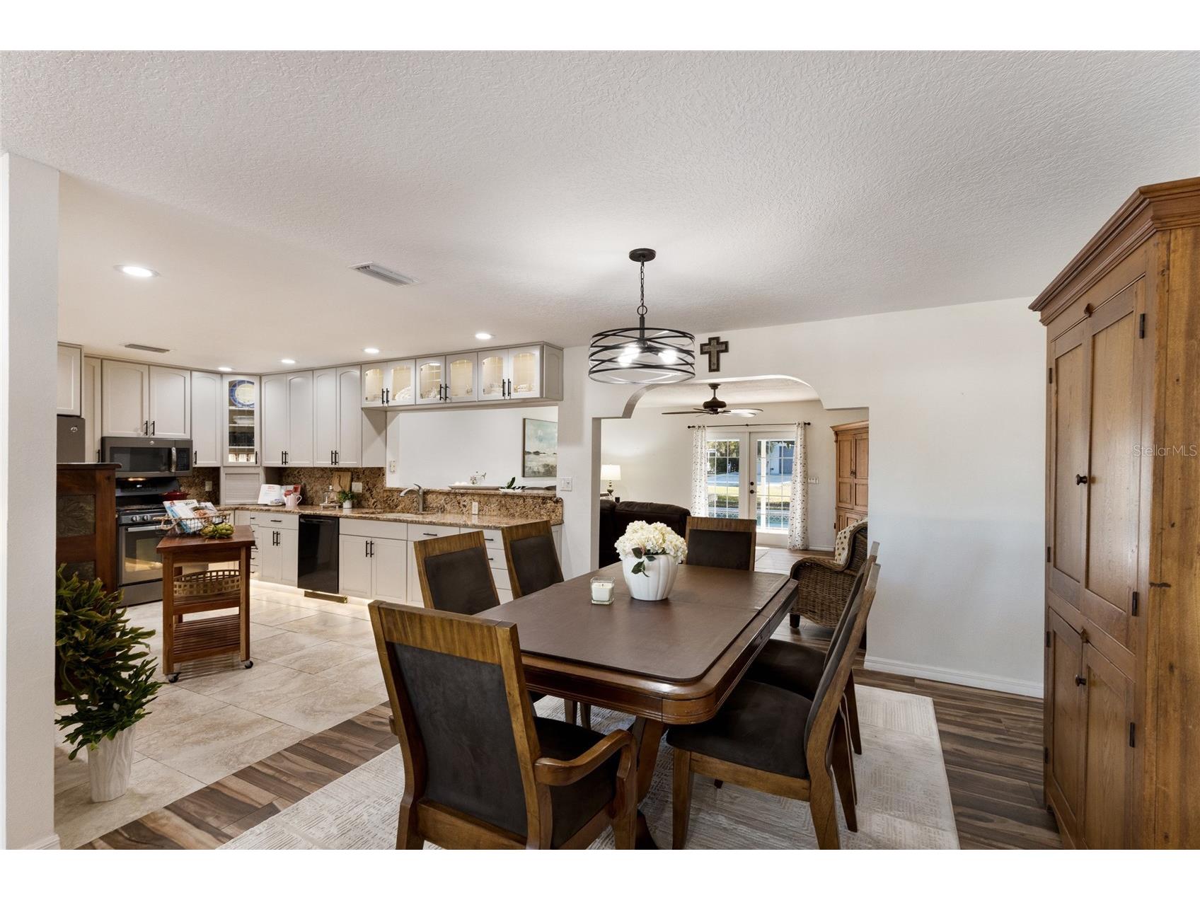 1516 Fox Creek Drive Sarasota FL 34240 A4683593 image21