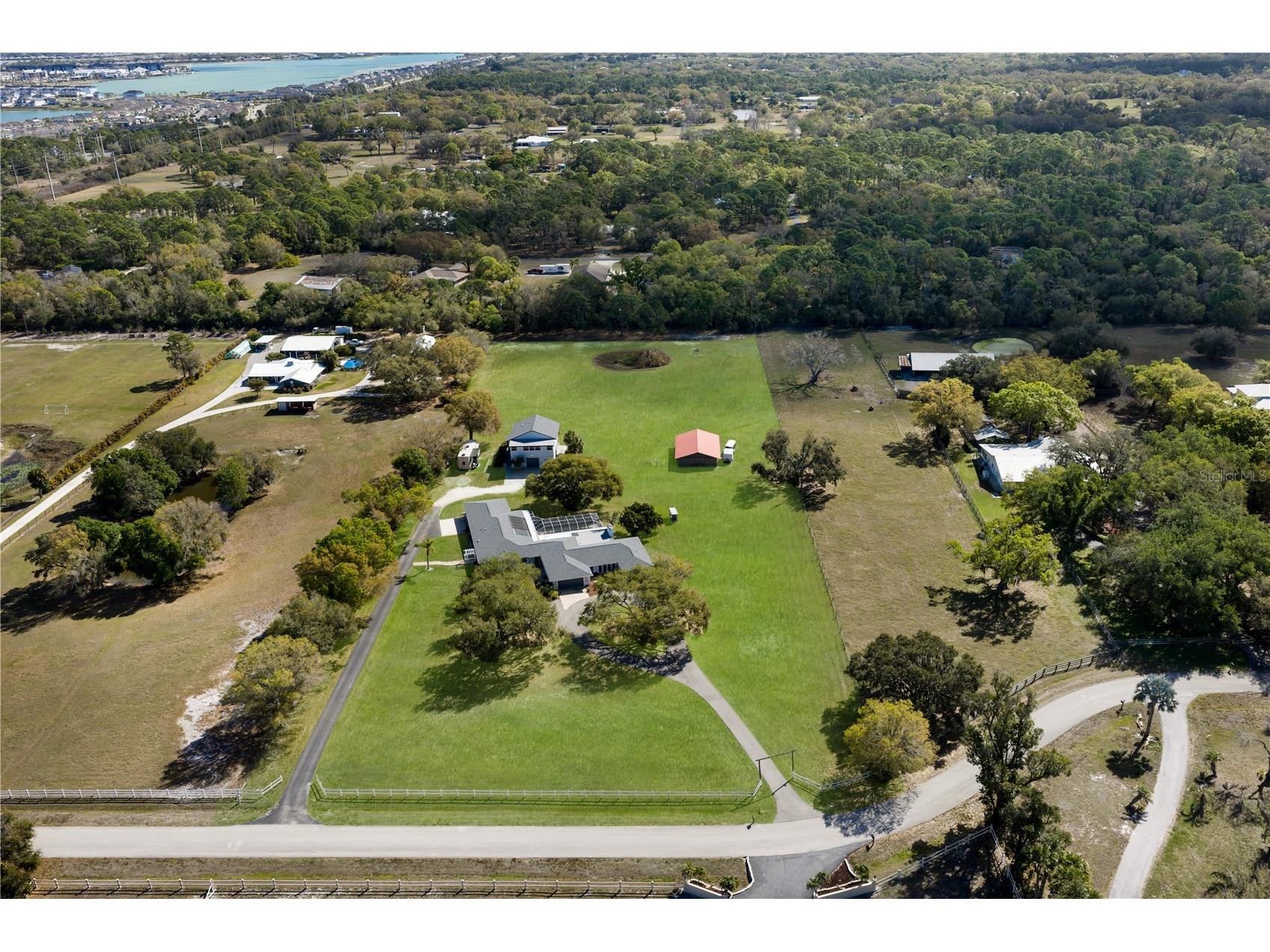 1516 Fox Creek Drive Sarasota FL 34240 A4683593 image4