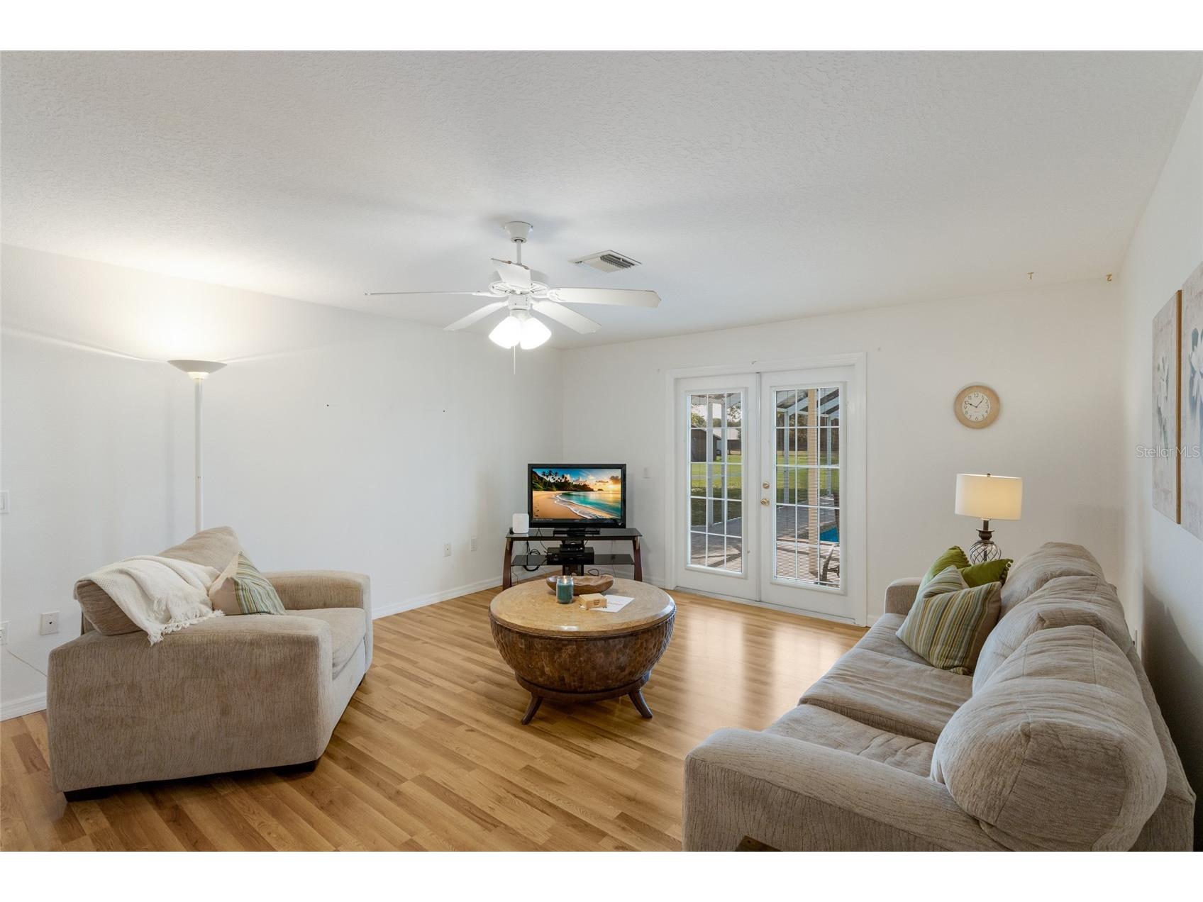 1516 Fox Creek Drive Sarasota FL 34240 A4683593 image56