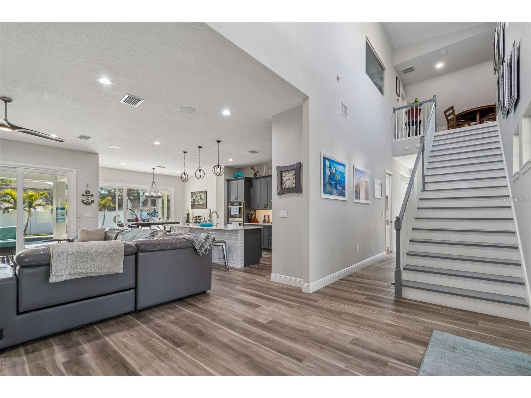 1516 Grandview Drive Tarpon Springs FL 34689 TB8474188 image14