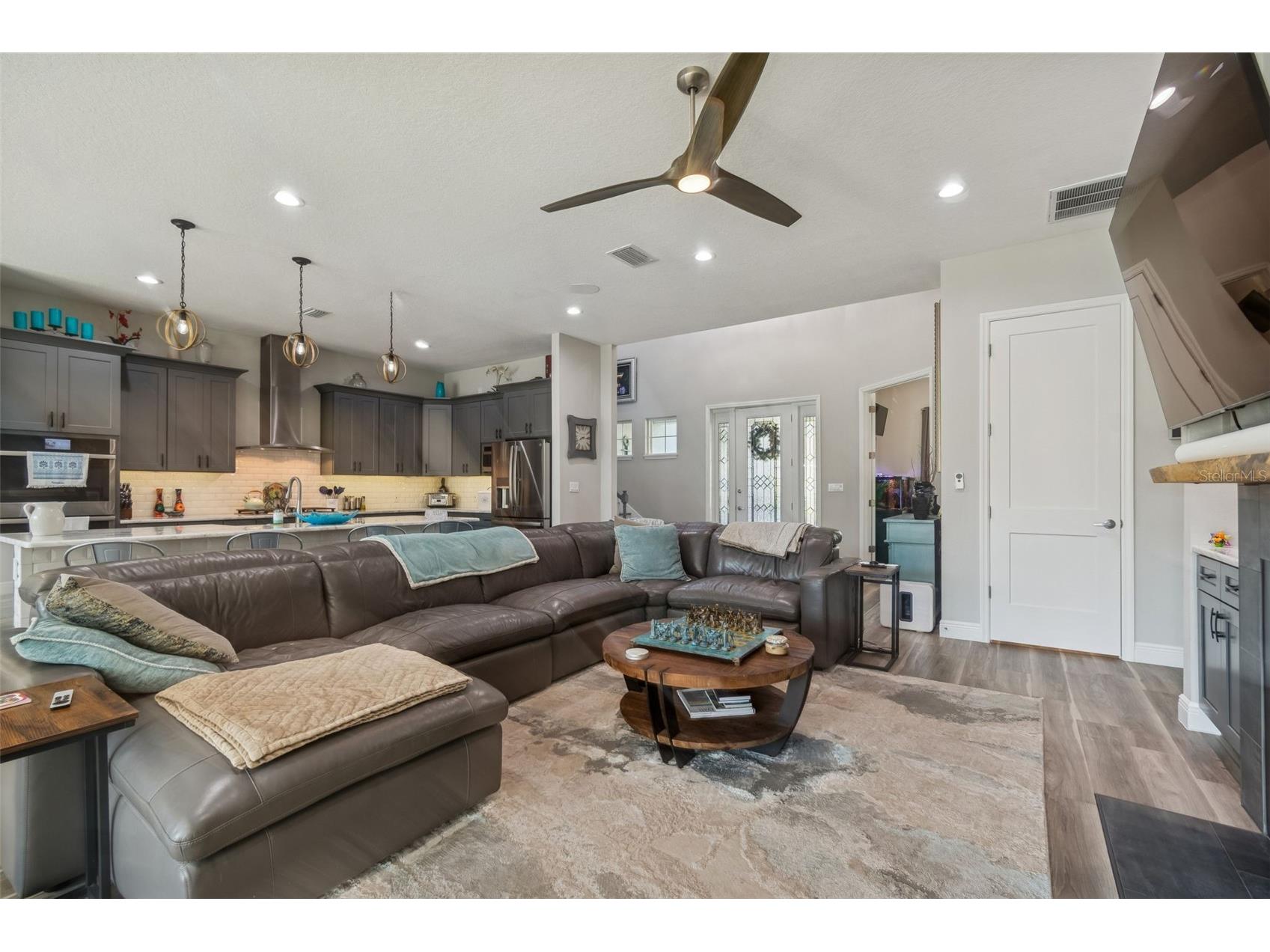 1516 Grandview Drive Tarpon Springs FL 34689 TB8474188 image23
