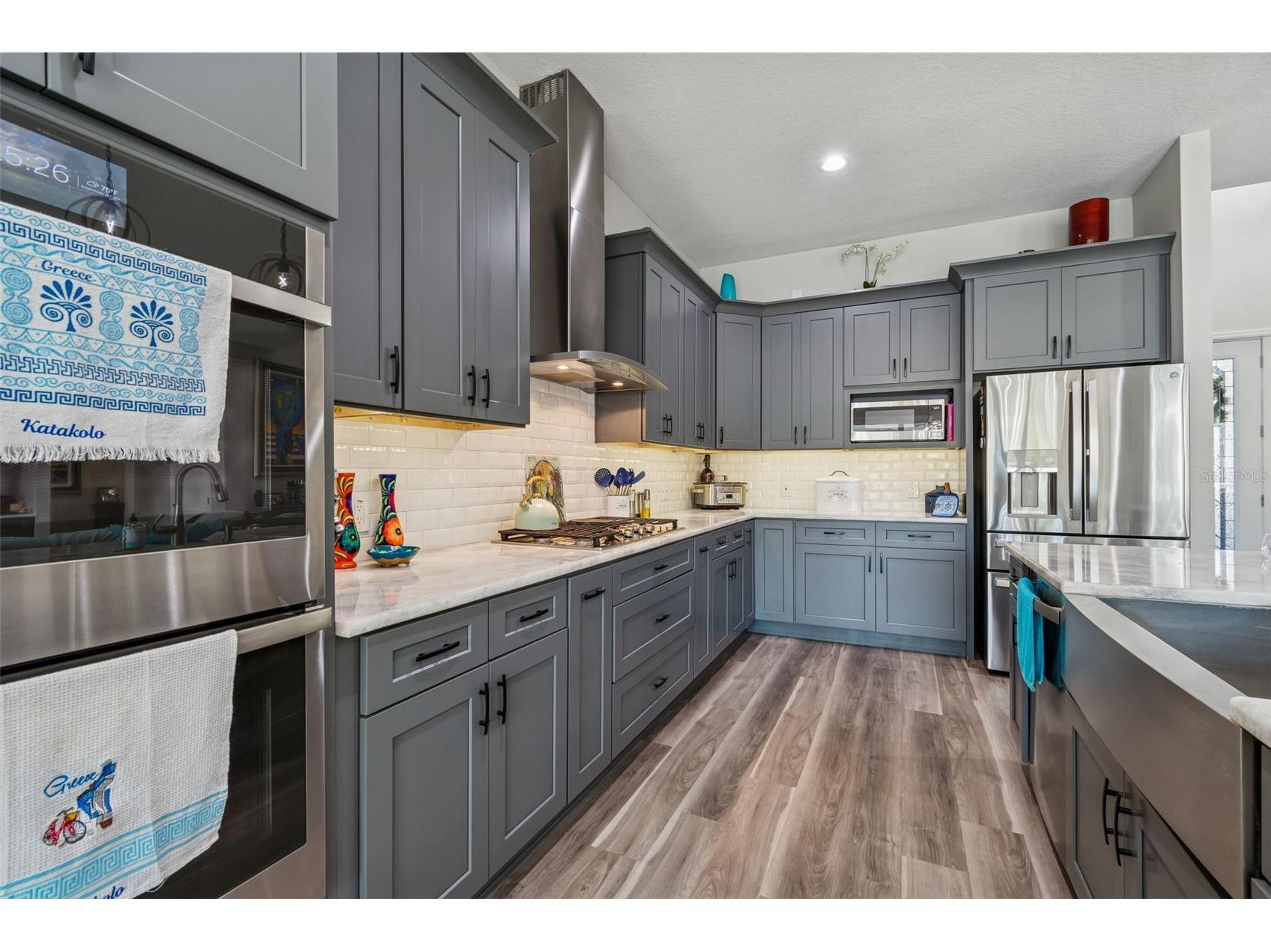 1516 Grandview Drive Tarpon Springs FL 34689 TB8474188 image32