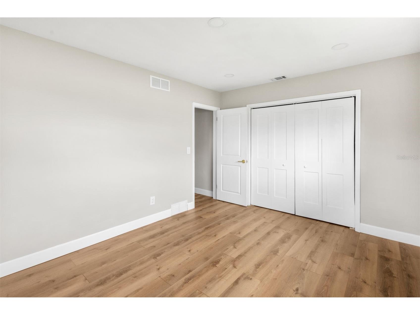 1516 Lemon Street Clearwater FL 33756 TB8519283 image16