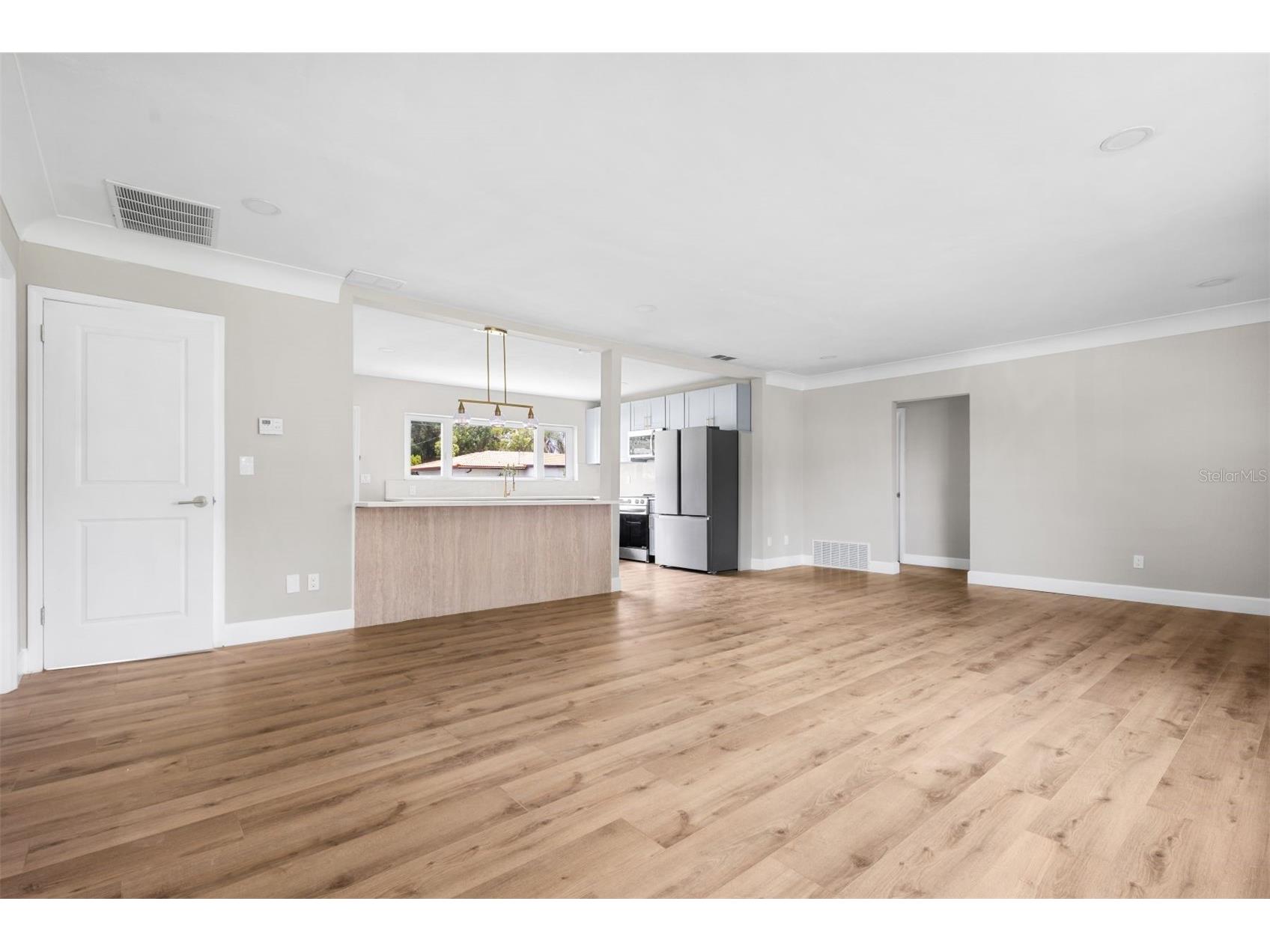 1516 Lemon Street Clearwater FL 33756 TB8519283 image3