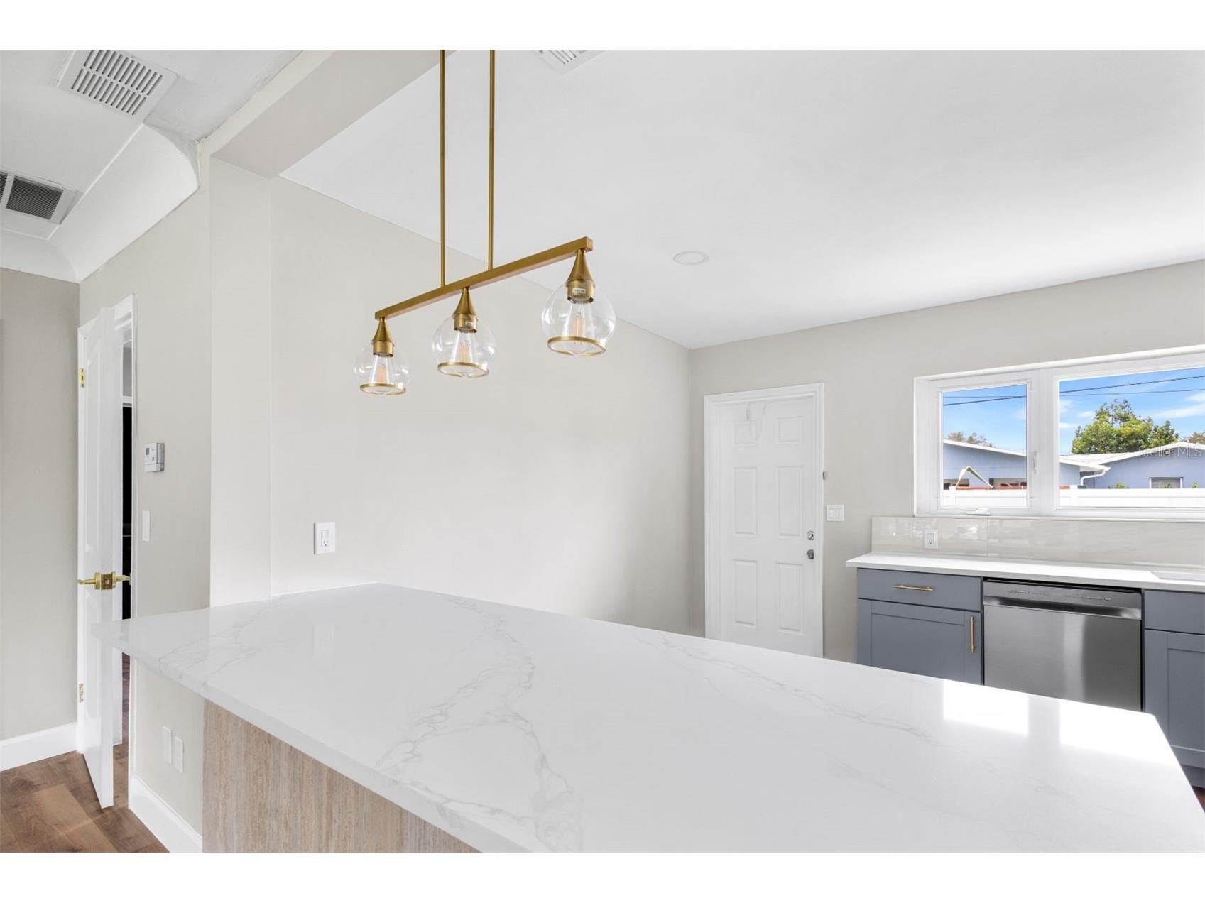 1516 Lemon Street Clearwater FL 33756 TB8519283 image6