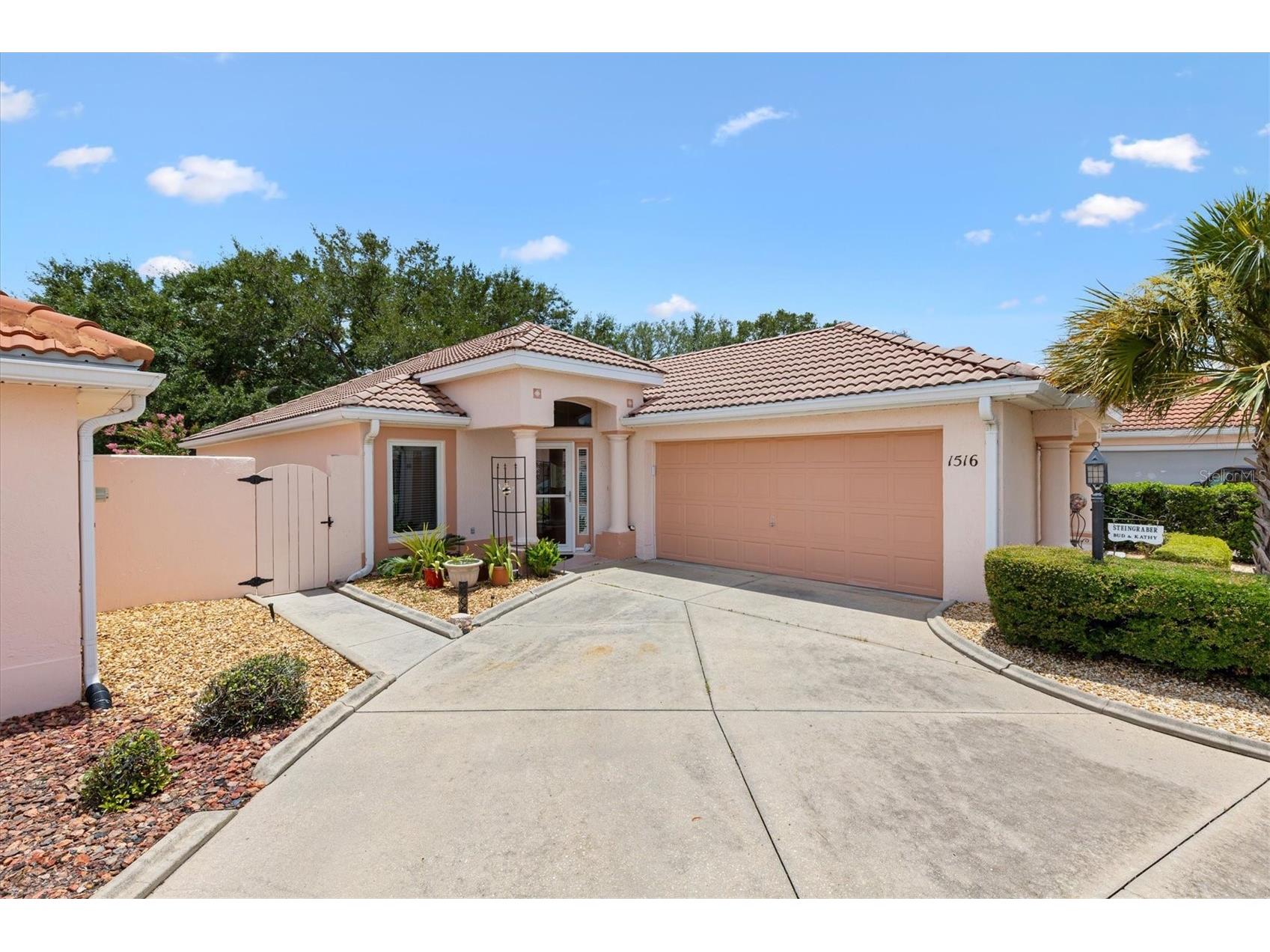 1516 Martinez Drive Lady Lake FL 32159 G5113765 image1