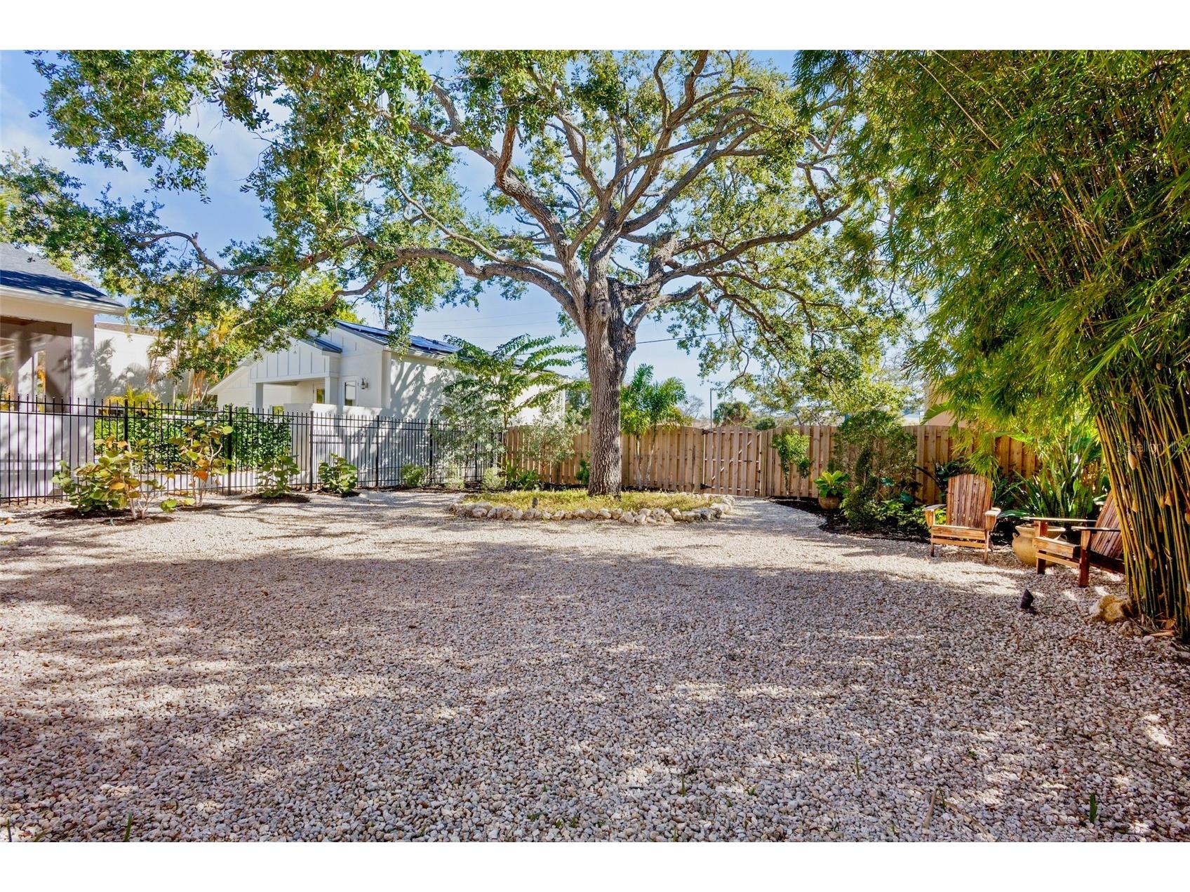 1516 Oak Street Sarasota FL 34236 A4680208 image11