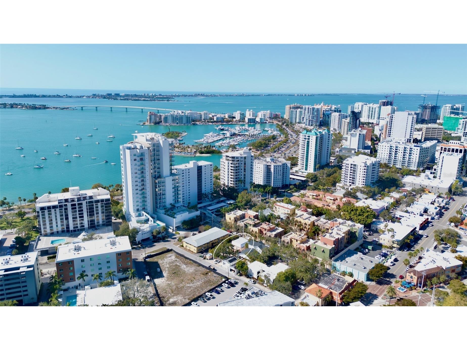1516 Oak Street Sarasota FL 34236 A4680208 image2