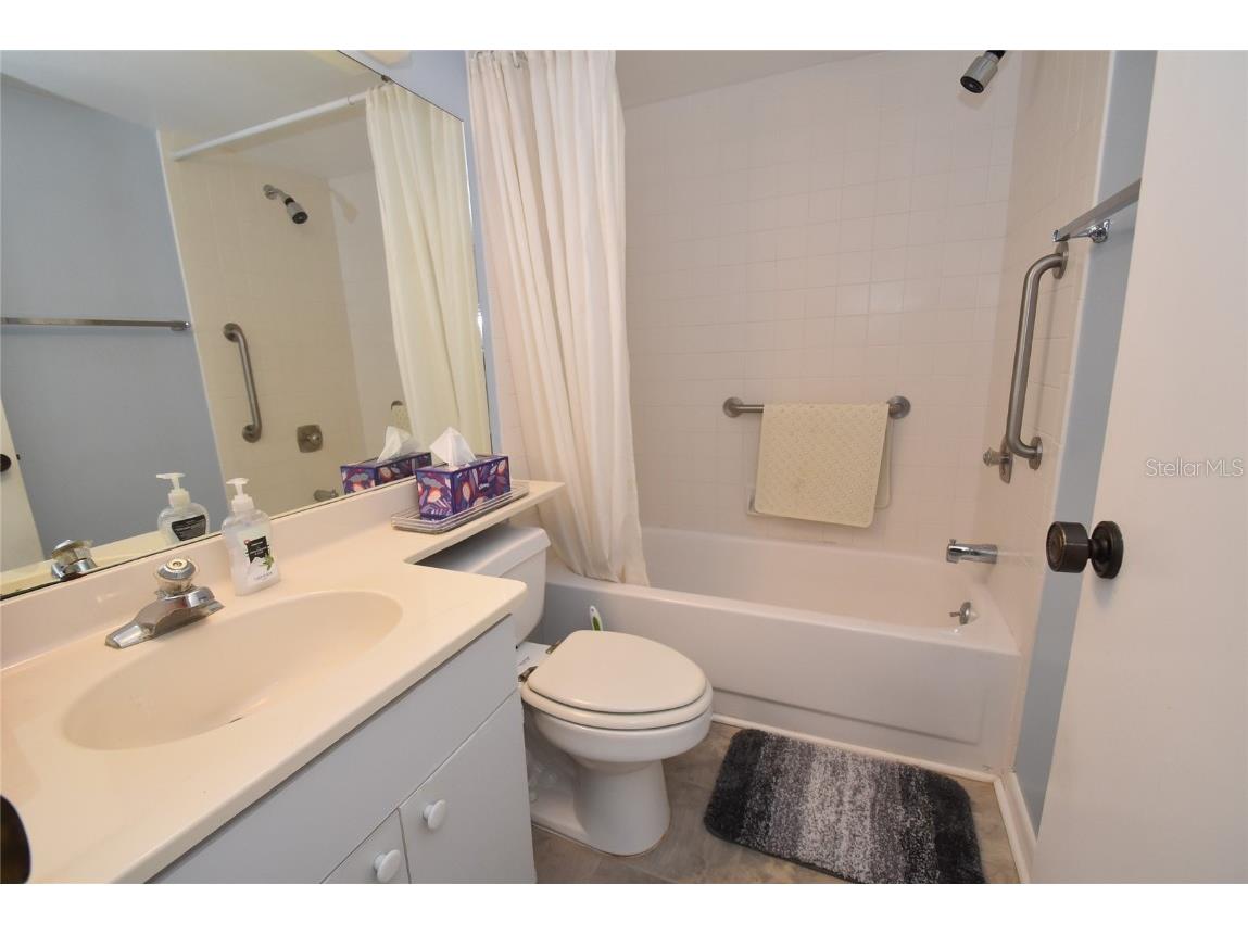 1516 Pelican Cove Road #GR144 Sarasota FL 34231 A4622514 image13