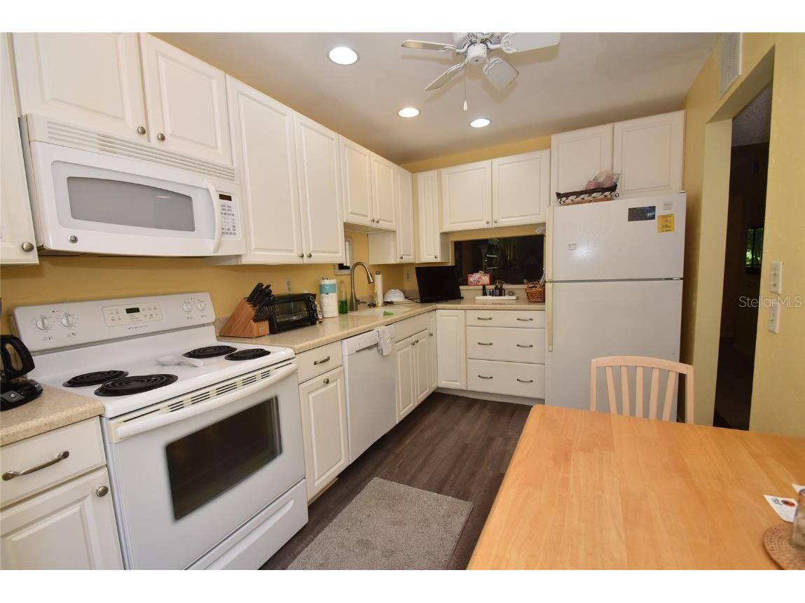 1516 Pelican Cove Road #GR144 Sarasota FL 34231 A4622514 image5