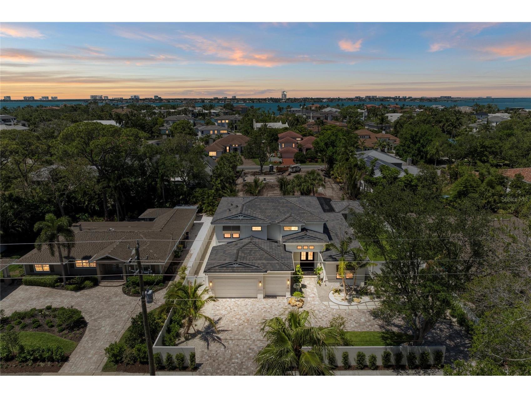 1516 S Orange Avenue Sarasota FL 34239 A4676686 image6