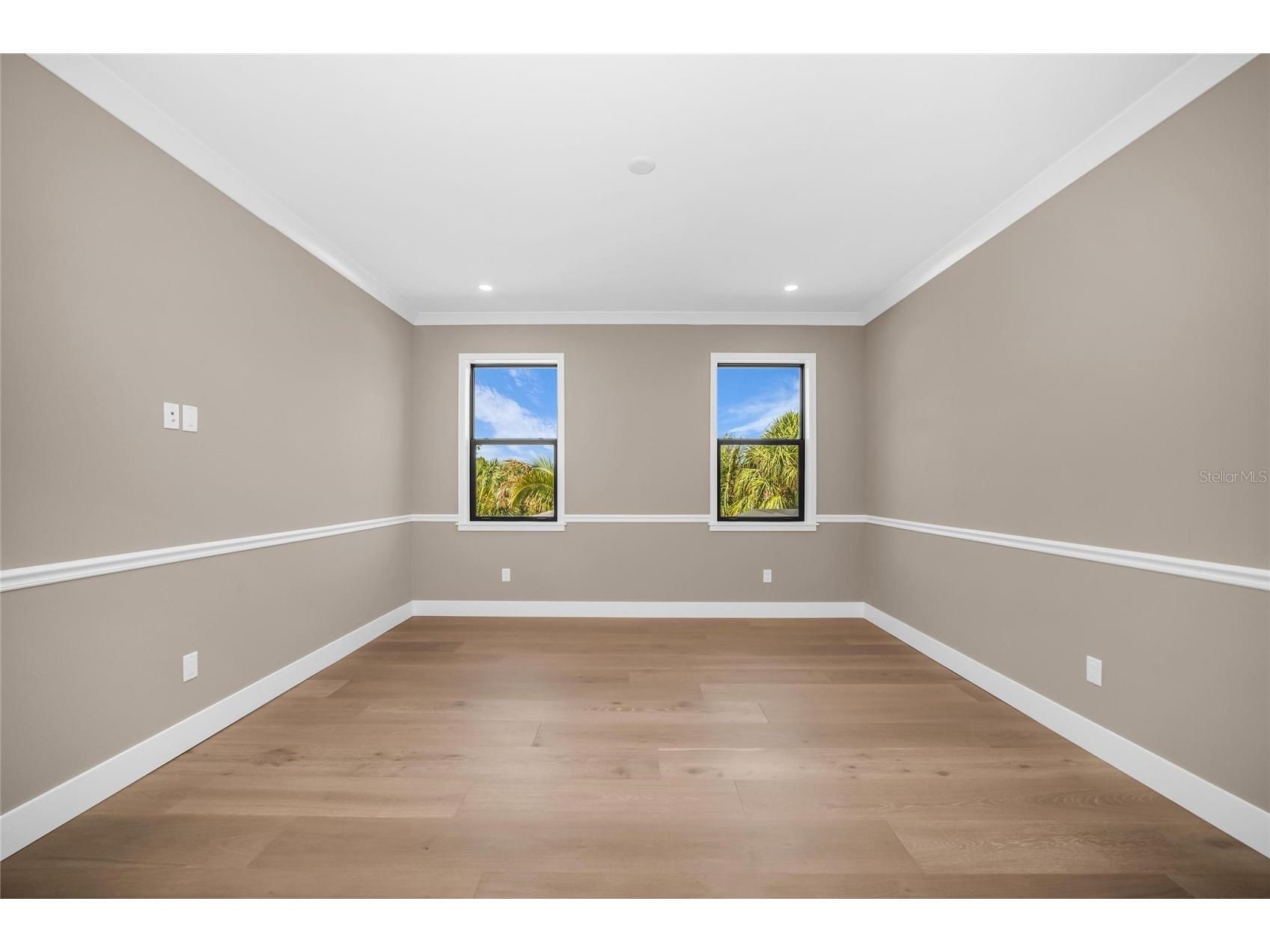 1516 S Orange Avenue Sarasota FL 34239 A4676686 image61