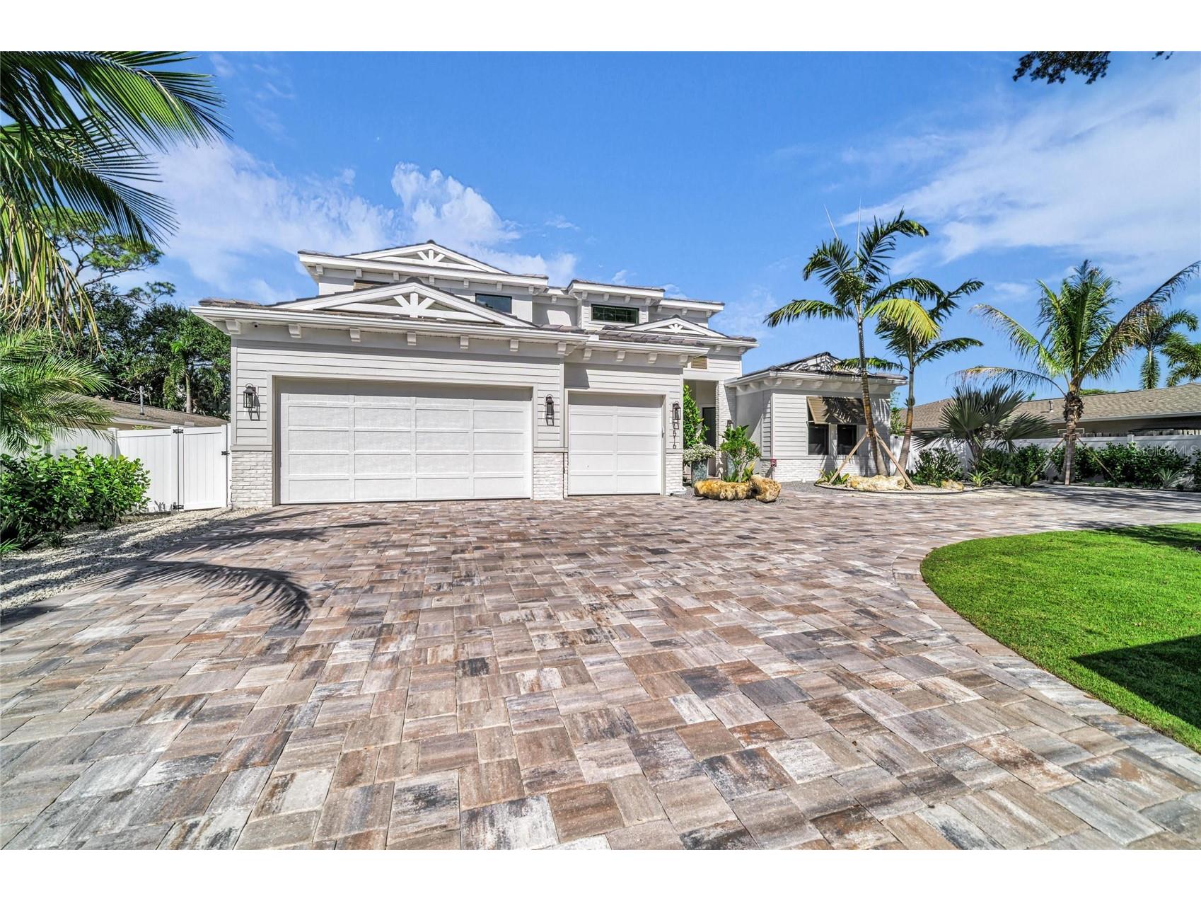1516 S Orange Avenue Sarasota FL 34239 A4676686 image9