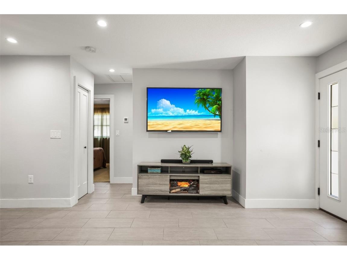 1516 Santa Anna Drive Dunedin FL 34698 TB8461131 image7