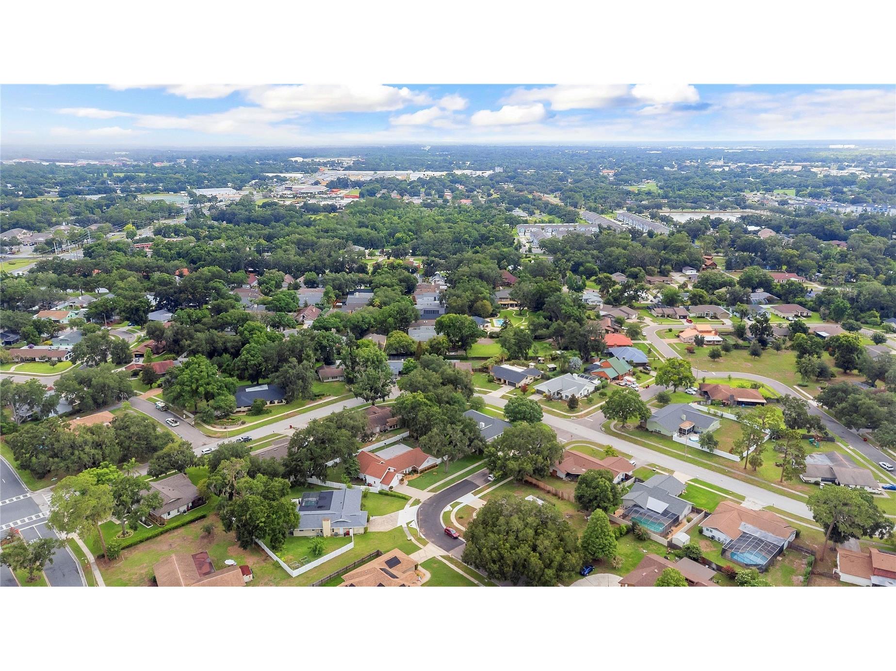 1516 Teakwood Drive Plant City FL 33563 TB8522173 image15