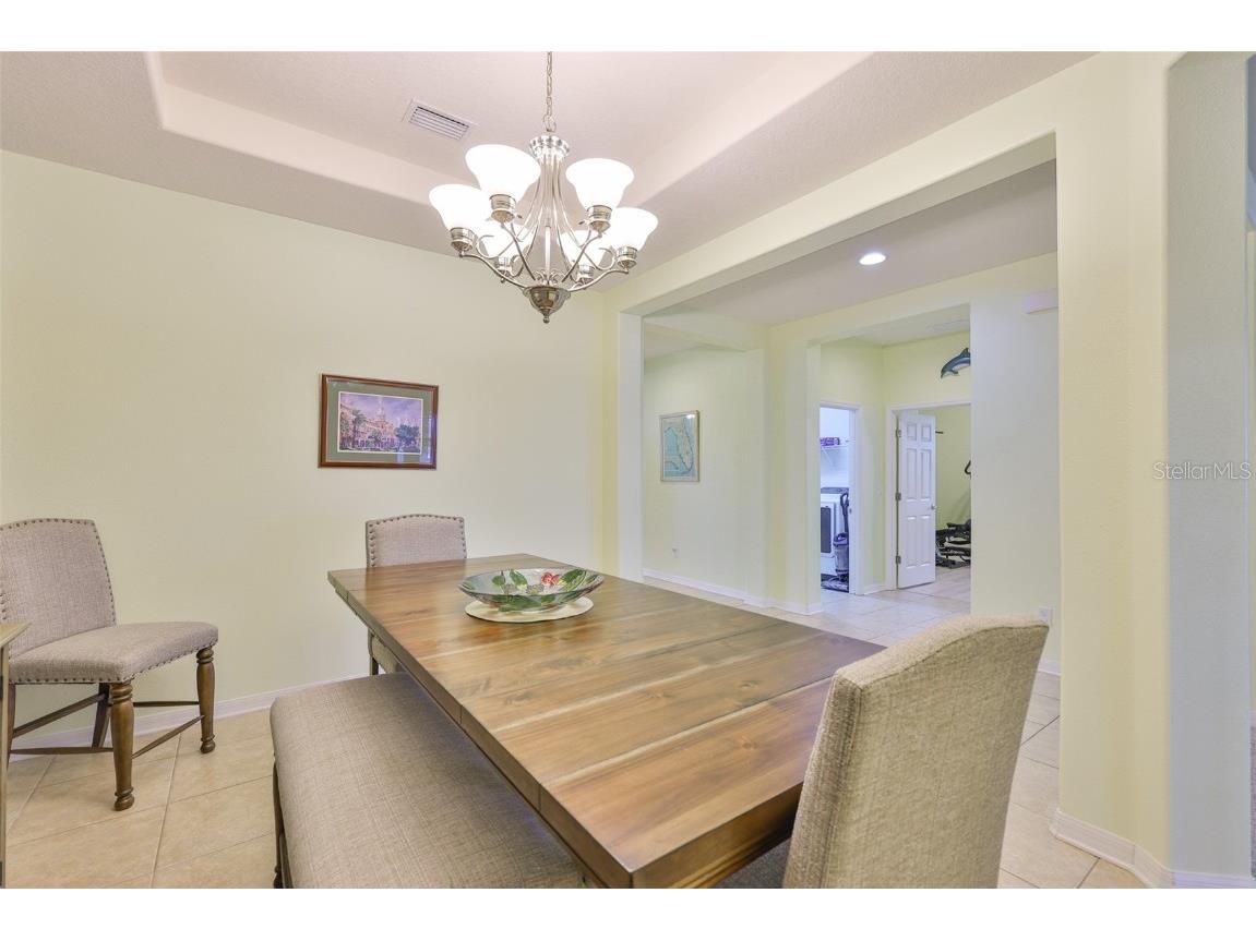 1516 Yale Castle Court Ruskin FL 33570 TB8430482 image10