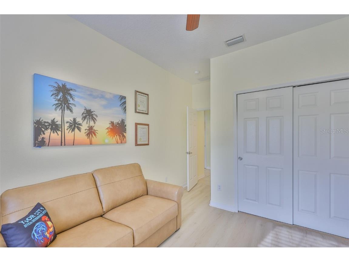 1516 Yale Castle Court Ruskin FL 33570 TB8430482 image33