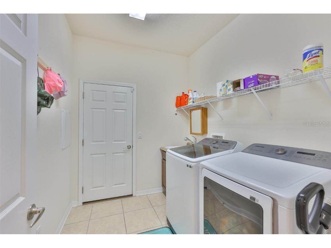 1516 Yale Castle Court Ruskin FL 33570 TB8430482 image39