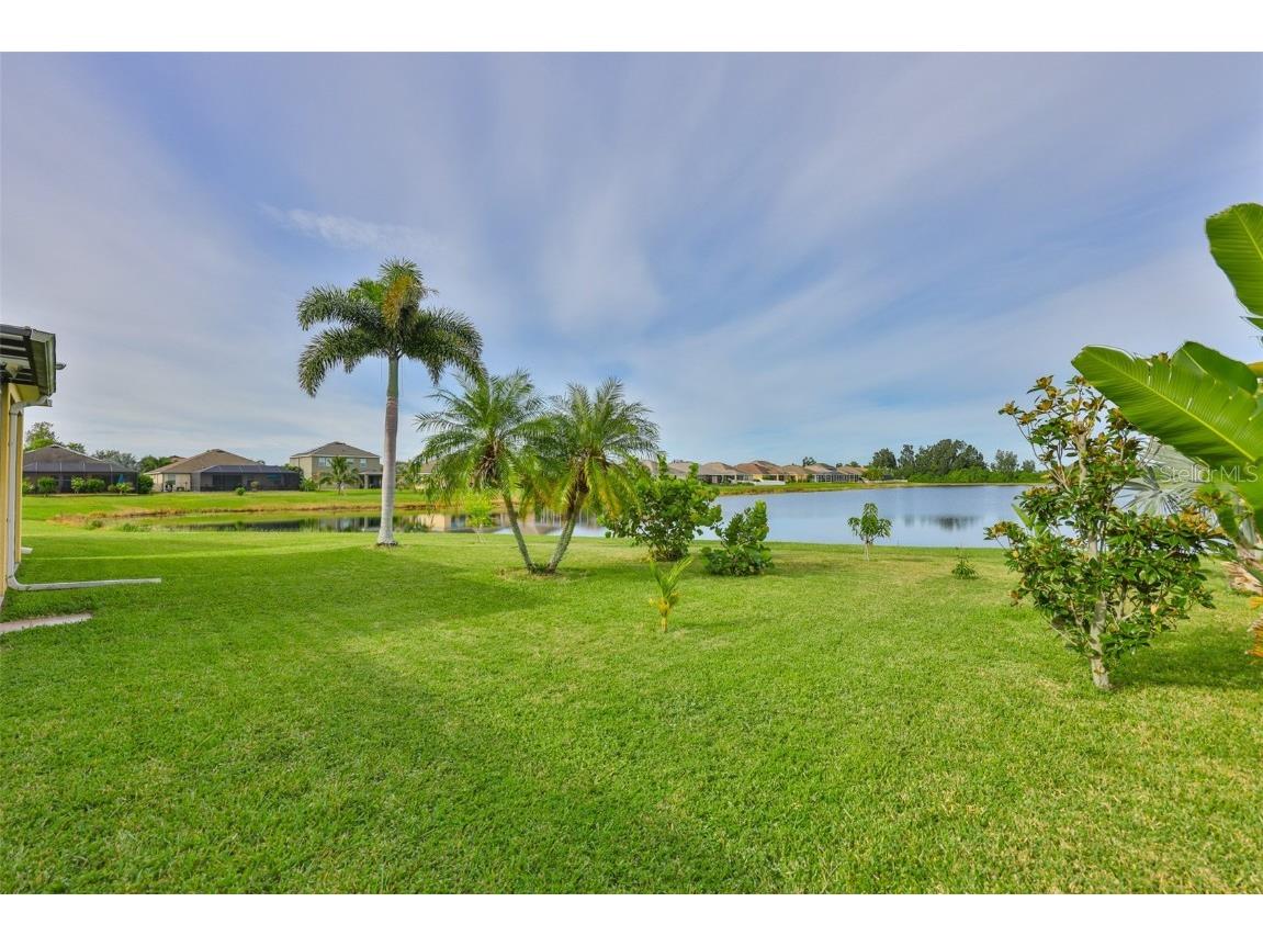 1516 Yale Castle Court Ruskin FL 33570 TB8430482 image44