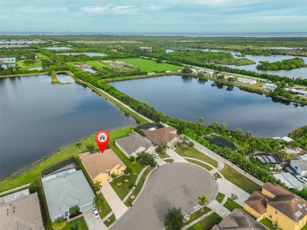 1516 Yale Castle Court Ruskin FL 33570 TB8430482 image48