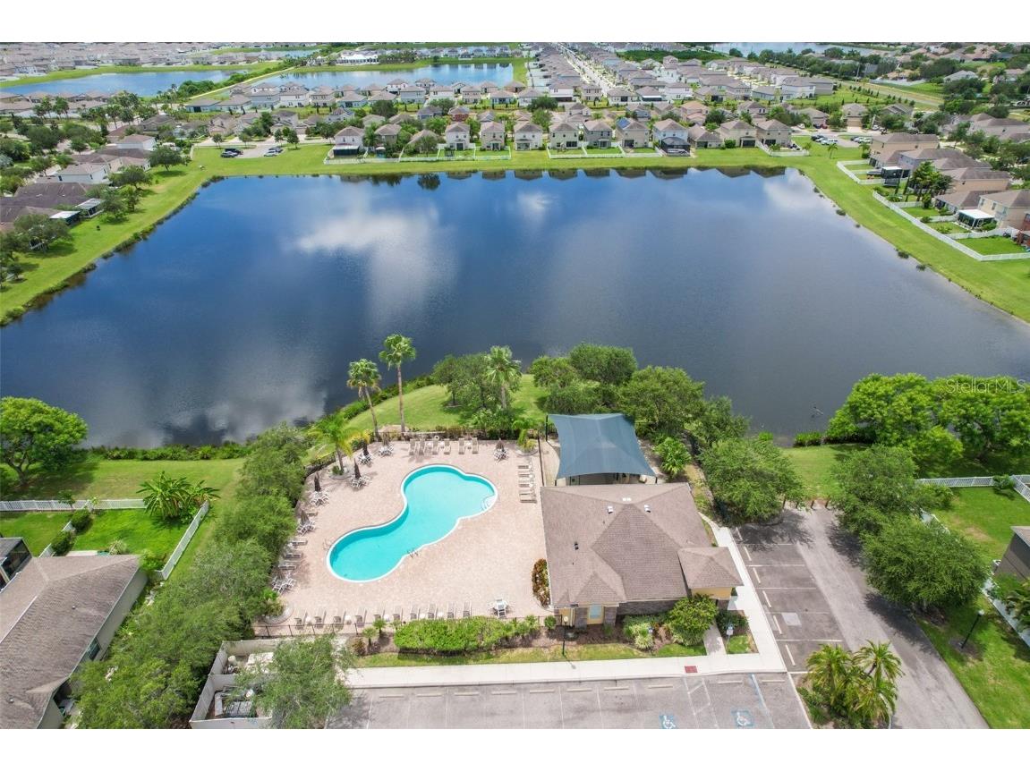 1516 Yale Castle Court Ruskin FL 33570 TB8430482 image51